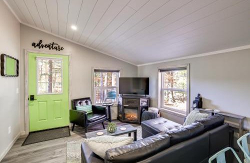 Grawn House | Traverse City Cabin w/Nearby Hiking!