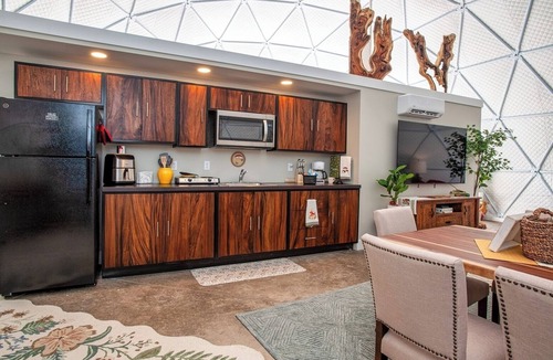 Williamsburg Apartment | Traverse City - Luxury on the Edge -13