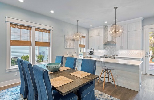 Treetop House | Treetop Tranquility | Free Beach Tram | Community Pool | Gated Community