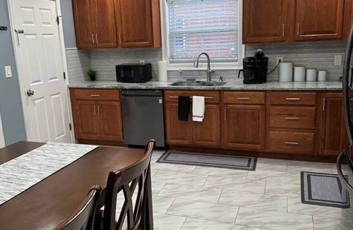 Rimmon Heights Apartment | Triple Family Unit Combined