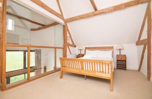 Uckington House | Troilus Barn