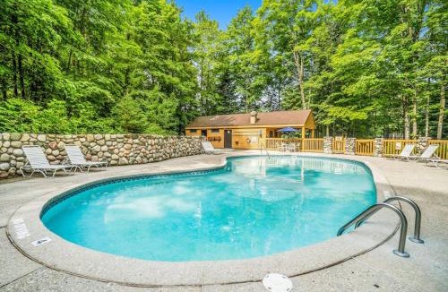 Harbor Springs House | Trout Creek Condo Resort: Condo 78