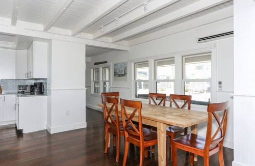 North Truro House | Truro Beachfront House For a Group!