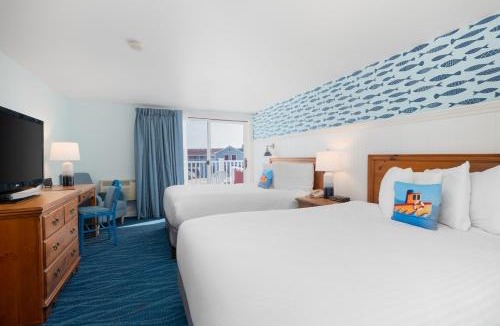 Boothbay Harbor Hotel | Tugboat Inn