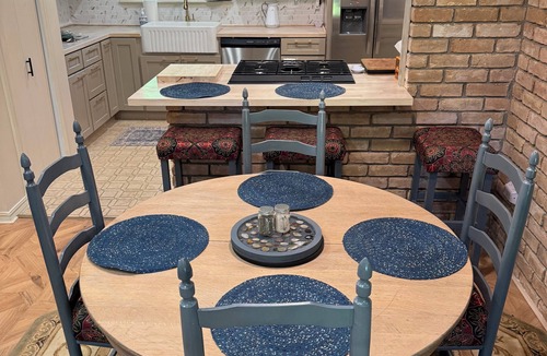 Tulsa House | Tulsa Renovated Mid Century 3-bedroom 2 bath, family/dog friendly.