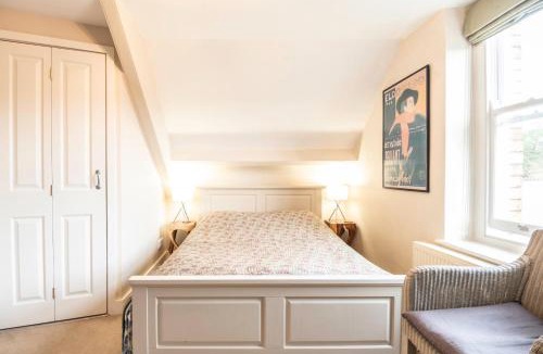 Redlynch Bed & Breakfast | Turks Hall