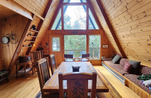 Lutsen House | Twin Cedars Lutsen, A Pet Friendly Aframe On Lake Superior, 3 miles To Ski Hill.