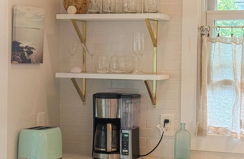 Rockport Cottage | Twin Lights Coastal Cottage