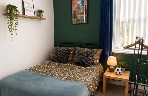 Crawcrook Apartment | Two Bed Room Flat Newcastle Upon Tyne with Free Parking