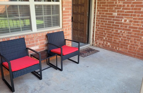 Central Oklahoma City Condo | Two Bedroom Condo - Near Integris Hospital - Queen Bed & King Bed