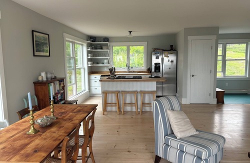 Tenants Harbor House | Two seaside dog-friendly cottages with beautiful views, walking trails & privacy