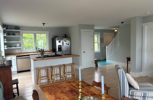 Tenants Harbor House | Two seaside dog-friendly cottages with beautiful views, walking trails & privacy