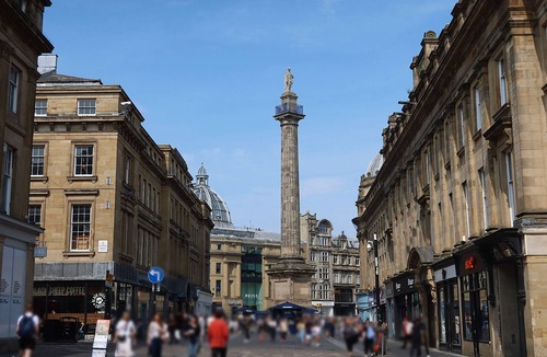Newcastle-upon-Tyne Apartment | Tyne Quarters Apartment- Newcastle Central Station a short walk away!