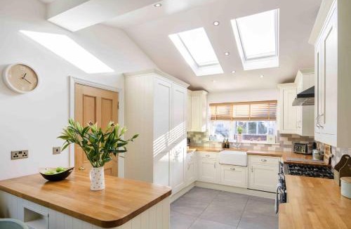Whitley Bay House | Tynedale Coastal Retreat Whitley Bay Sleeps 9