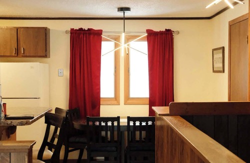 Bessemer Villa | Ultimate Winter Get Away I Alpen Villas at Powderhorn Mountain