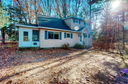 Glen Arbor House | Uncle Warren's Retreat