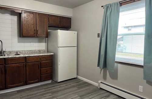 Masury Apartment | Unfurnished Remodeled apartment For Rent