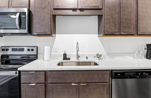 Lowertown Apartment | Union Depot Studio - Gym, Pool Table, EV Charging