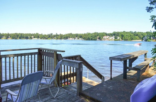 Southwick Cabin | Unique Island Stay w/Dock! Southwick Lake House