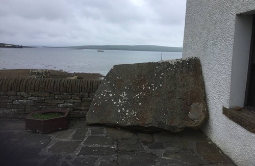 St. Margaret's Hope Cottage | Unique Seaside Cottage in a picturesque village .