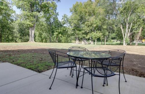 Loveland Apartment | Unique Studio on Obanyon Creek in Dtwn Loveland!