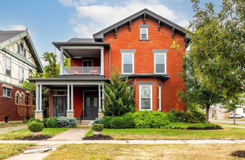 Sandusky Apartment | Unit 1 Adams Downtown Sandusky