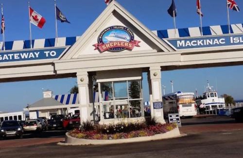 Carp Lake House | Up North No Worries! - Close to Mackinac Island!