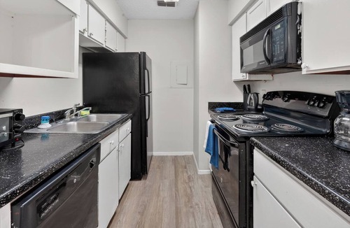 Lubbock Apartment | Updated 2BR with great natural light