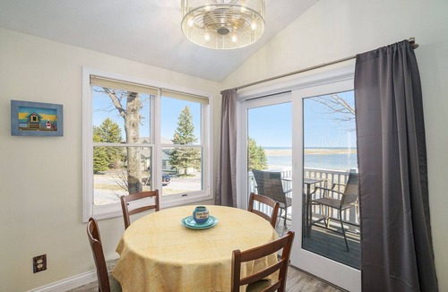 Manistee Condo | Updated, LK MI View - Pet Friendly!
