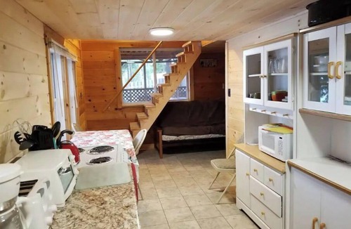 Lincoln Cottage | Upper Cold Stream Pond Retreat