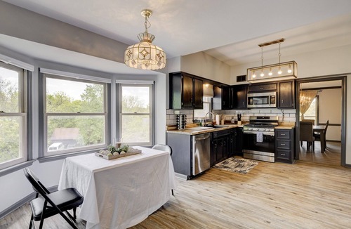 Buechel House | Upper Highland Home with Indoor Pool Near Zoo