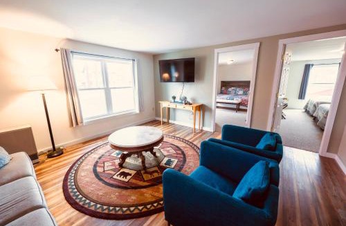Greenville Apartment | Upscale Moosehead lake Suite downtown Greenville