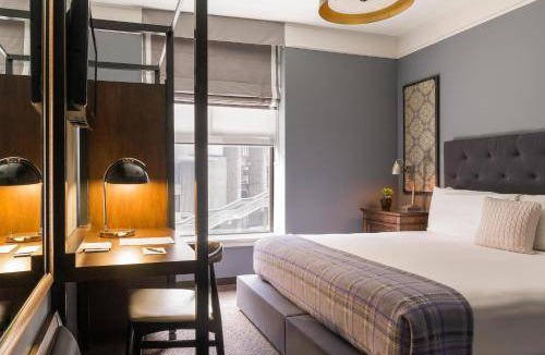 West End Hotel | The Boxer Deluxe King Room
