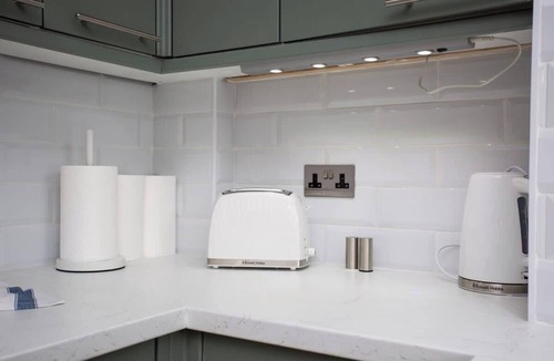 South Shields Apartment | Vacant Nests - The Ocean Retreat