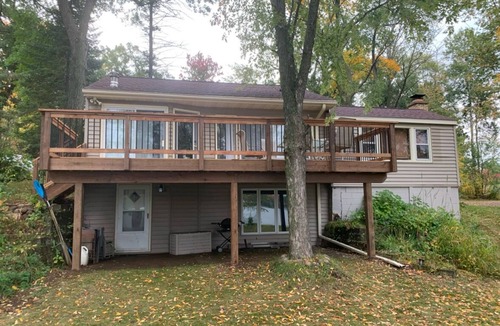 Luck House | Vacation BETTER! Stunning views & access! Pontoon rental avail!