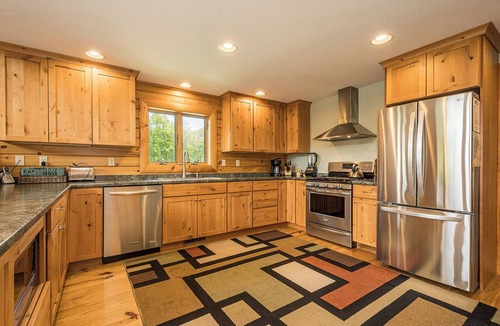McHenry Cottage | Valley Lodge by Taylor Made Deep Creek