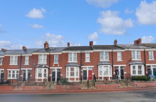 Gateshead Apartment | Valley View Apartment
