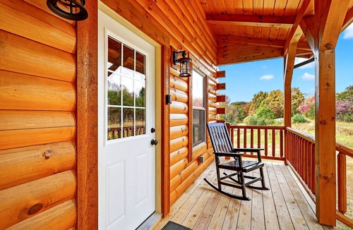 Logan Cabin | Valley View Cabin at Trickle Creek