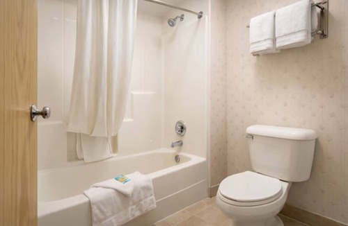Devils Lake Hotel | Value-Packed Suite near Spirit Lake Casino |Free Parking & Access to Indoor Pool