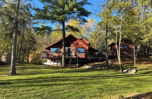 Cook Cabin | Vermilion Lakeside Cabin w/Sauna, 2 Docks, AC, Fast Wifi, EV Charger and Kayaks