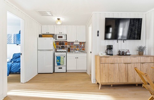 Salisbury Beach Apartment | Vita Serena Beach House at Salisbury Beach