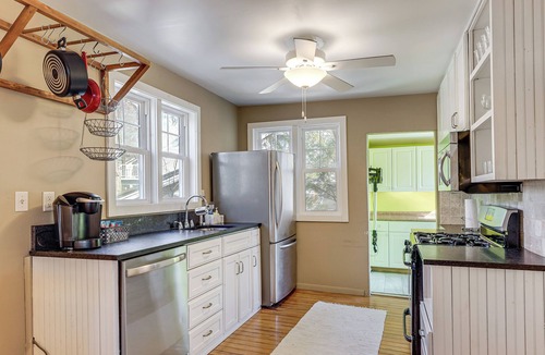 Grand Haven House | Walk to Beach! Serene Lake Michigan Home w/Deck