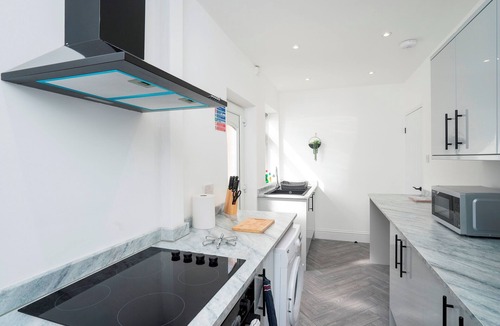 Beamish House | Walk to Beamish Museum | Stylish 3BR Home Sleeps 5 - Pass the Keys