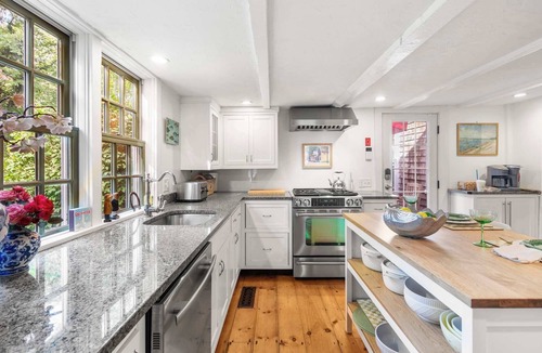 Yarmouth Port House | Walk to Dennis Pond, Short Drive to Beach, AC!