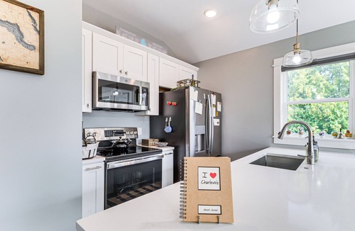 Charlevoix Condo | Walk to Dtwn: Charlevoix Condo w/Fireplace