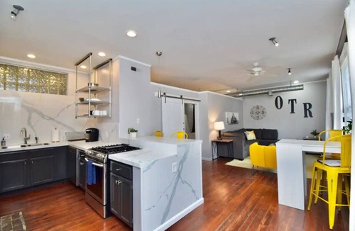 Over-the-Rhine Condo | Walk to Everything | Sports, Food, Music, Downtown
