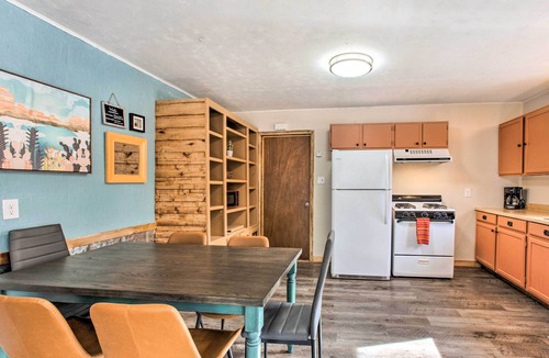 Red River Apartment | Walk to Main St & Riverfront Trail: Mtn-view Condo