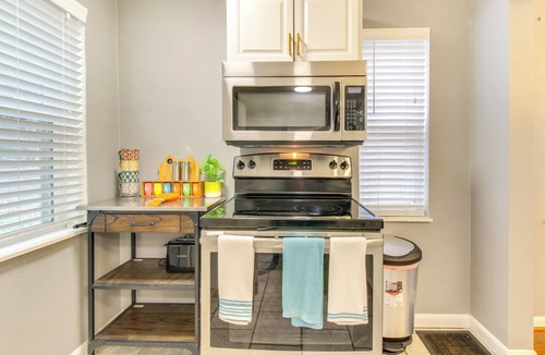 Bellevue House | Walk to Main Street: Charming Bellevue Home