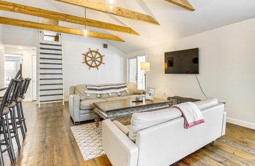 Mashpee Neck House | Walk to Marina & Boat Launch! Family Mashpee Home