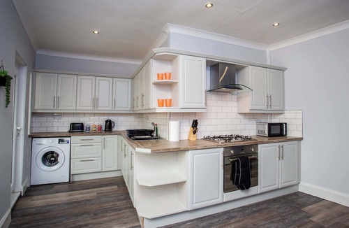 Seaburn Apartment | Walk to Seaburn Beach - Parking - Coastal Stay